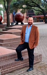 Read more about the article Houston’s Premier Theater Critic – Brett Cullum
