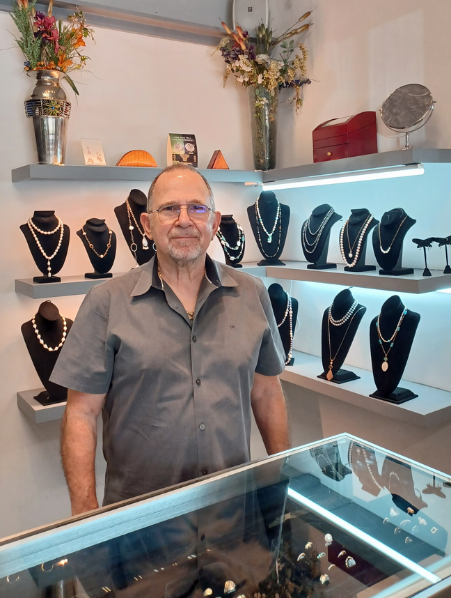 Read more about the article Spotlighting Locally Owned – Silverlust